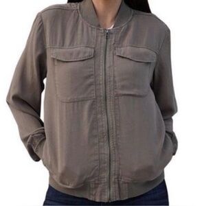 Love Fire Women's Olive Green Bomber Jacket Size XS Cropped Boho Grunge Indie